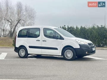 Авто Peugeot Partner 2017 № 7433876