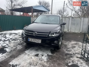 Авто Volkswagen Tiguan 2011 № 7433980