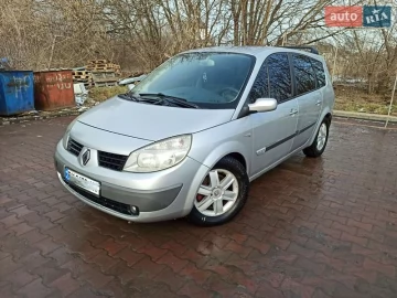 Авто Renault Scenic 2004 № 7434002