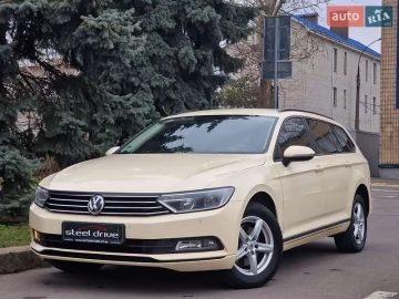 Авто Volkswagen Passat 2016 № 7434425