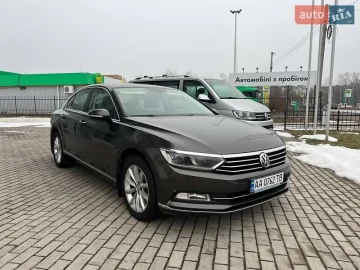 Авто Volkswagen Passat 2017 № 7434732