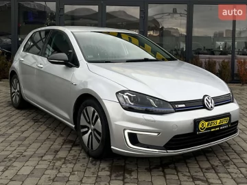 Авто Volkswagen E-Golf 2016 № 7434893