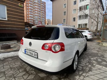 Авто Volkswagen Passat 2010 № 7435178
