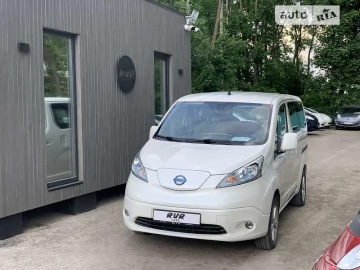 Авто Nissan E-Nv200 2014 № 7435186