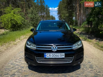 Авто Volkswagen Touareg 2010 № 7435253