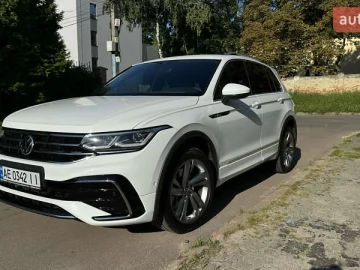 Авто Volkswagen Tiguan 2021 № 7435818