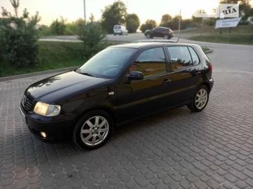 Авто Volkswagen Polo 2000 № 7435836