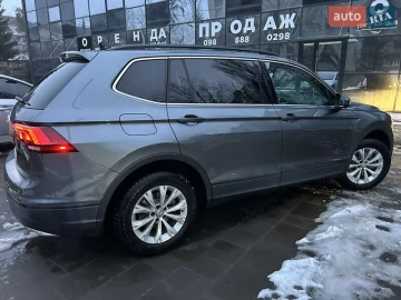 Авто Volkswagen Tiguan 2018 № 7436133