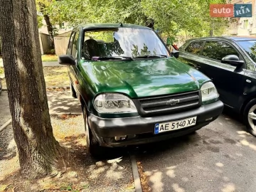 Авто Chevrolet Niva 2004 № 7436210