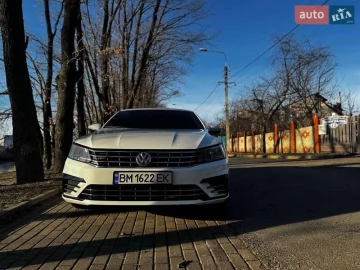 Авто Volkswagen Passat 2017 № 7436789