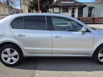 Авто Skoda Superb 2014 № 7437471