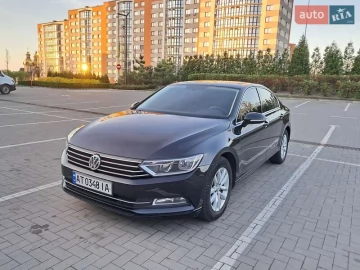 Авто Volkswagen Passat 2017 № 7437524