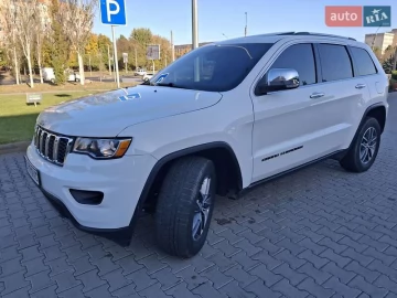 Авто Jeep Grand Cherokee 2018 № 7437678