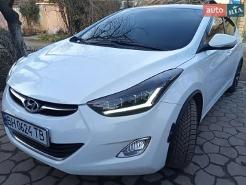 Авто Hyundai Elantra 2013 № 7437997