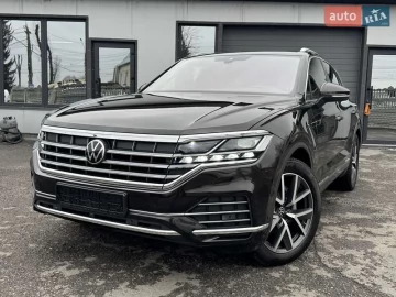 Авто Volkswagen Touareg 2021 № 7438600