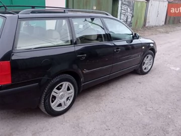 Авто Volkswagen Passat 1999 № 7438750
