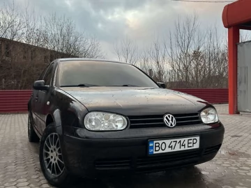 Авто Volkswagen Golf 2000 № 7438760