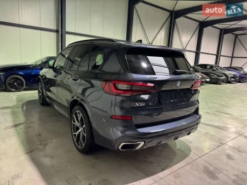 Авто BMW X5 2022 № 7439590
