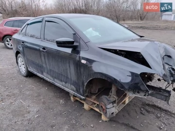 Авто Volkswagen Polo 2013 № 7439708