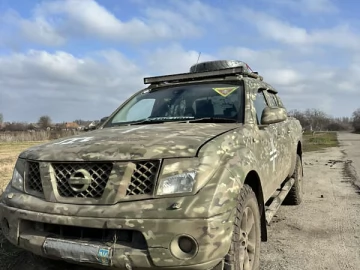 Авто Nissan Navara 2006 № 7439913