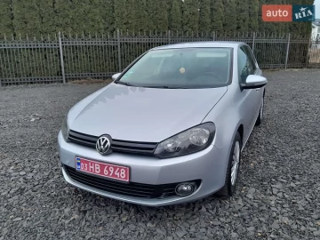 Авто Volkswagen Golf 2010 № 7440036