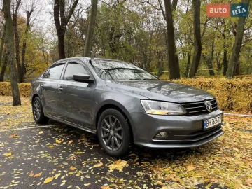 Авто Volkswagen Jetta 2015 № 7440129