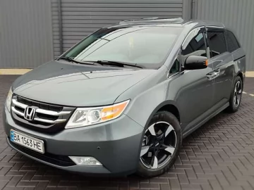 Авто Honda Odyssey 2012 № 7440295