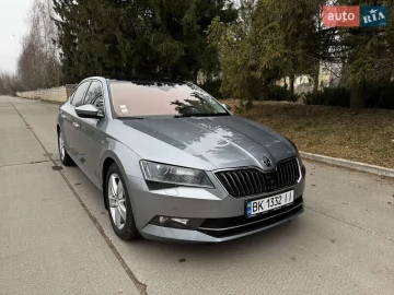 Авто Skoda Superb 2018 № 7440528