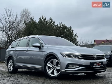Авто Volkswagen Passat 2021 № 7440531
