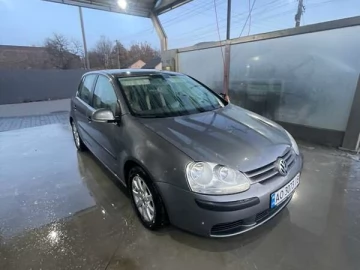 Авто Volkswagen Golf 2004 № 7440973