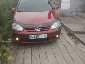 Авто Volkswagen Golf 2004 № 7441001