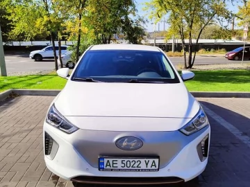 Авто Hyundai Ioniq 2017 № 7441579