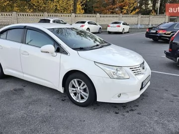 Авто Toyota Avensis 2011 № 7441902