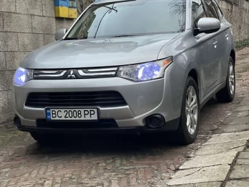 Авто Mitsubishi Outlander 2013 № 7441916