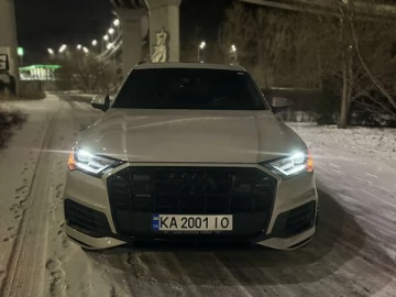 Авто Audi Q7 2020 № 7442198