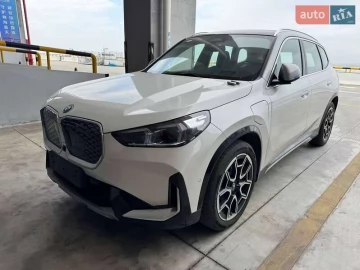 Авто BMW Ix1 2024 № 7443463