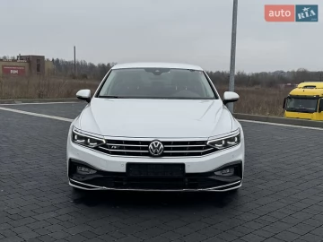 Авто Volkswagen Passat 2019 № 7444155
