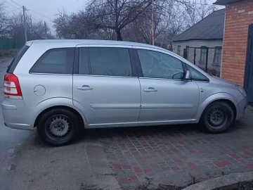 Авто Opel Zafira 2011 № 7444801