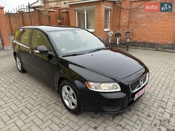 Авто Volvo V50 2011 № 7444857