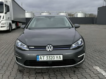 Авто Volkswagen E-Golf 2017 № 7444999