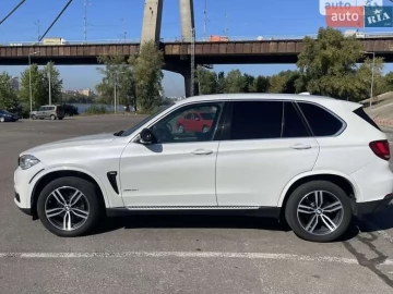 Авто BMW X5 2018 № 7445089