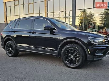 Авто Volkswagen Tiguan 2019 № 7445368