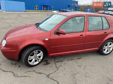 Авто Volkswagen Golf 2000 № 7445673