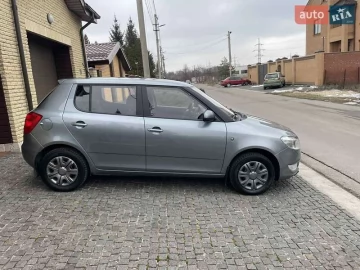 Авто Skoda Fabia 2011 № 7445827