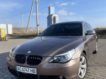 Авто BMW 5 Series 2003 № 7445876