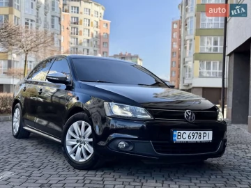 Авто Volkswagen Jetta 2013 № 7446170