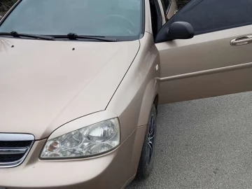 Авто Chevrolet Lacetti 2005 № 7446952