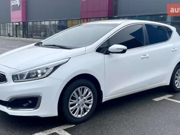 Авто KIA Ceed 2018 № 7447636