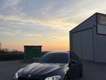 Авто BMW 5 Series 2012 № 7447799