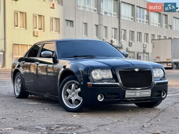 Авто Chrysler 300C 2005 № 7448294
